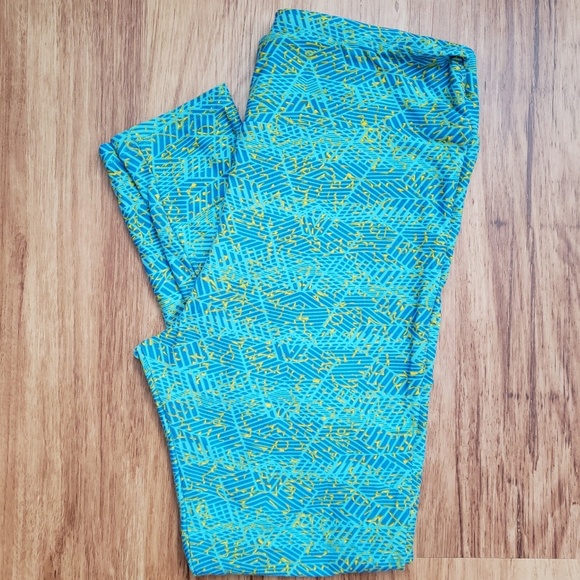 LuLaroe Tall & Curvy Super Soft Leggings NWOT - Picture 4 of 6